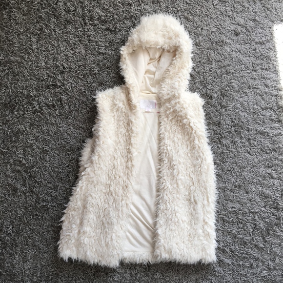 womens faux fur vest target